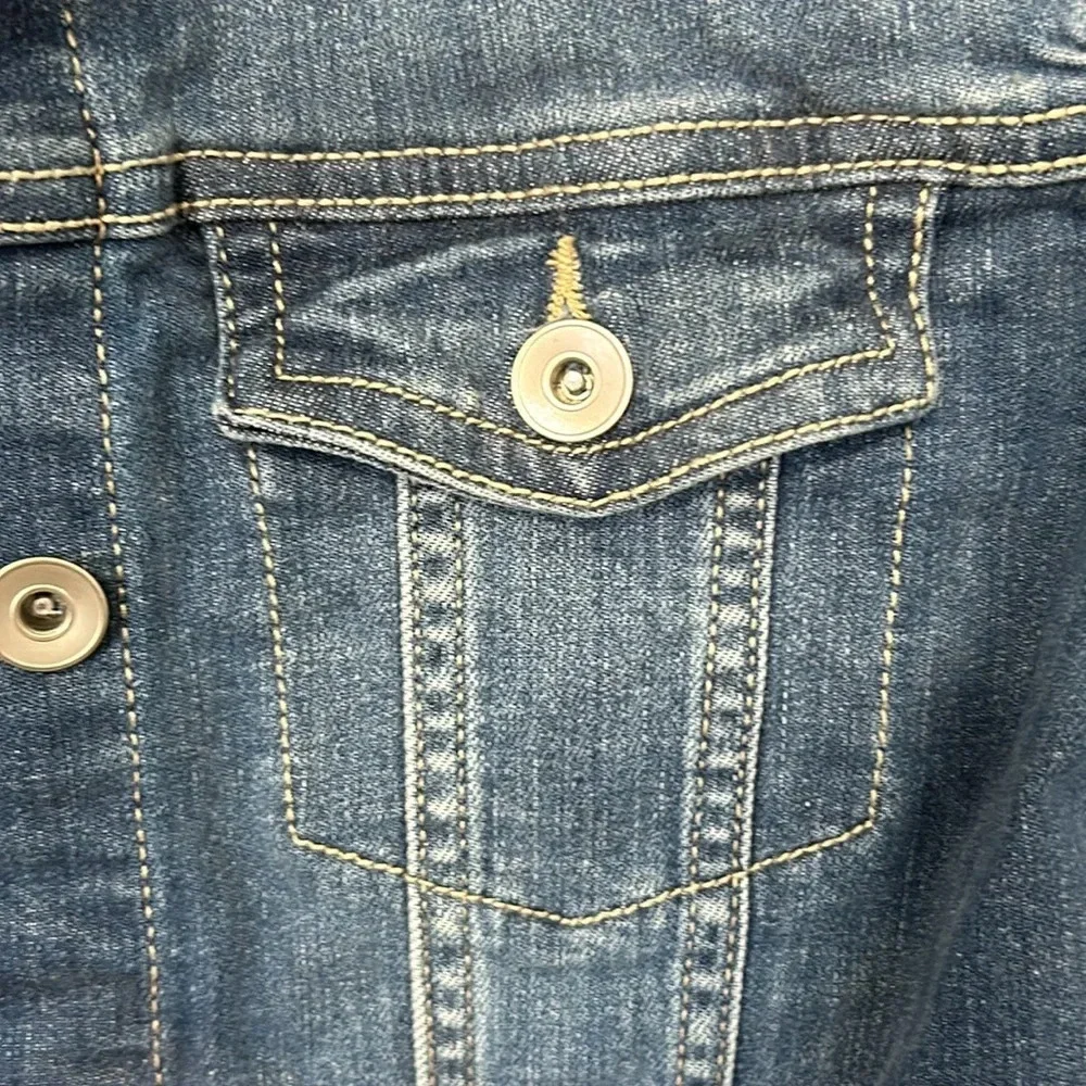 Children’s place Jean jacket size 14 blue denim